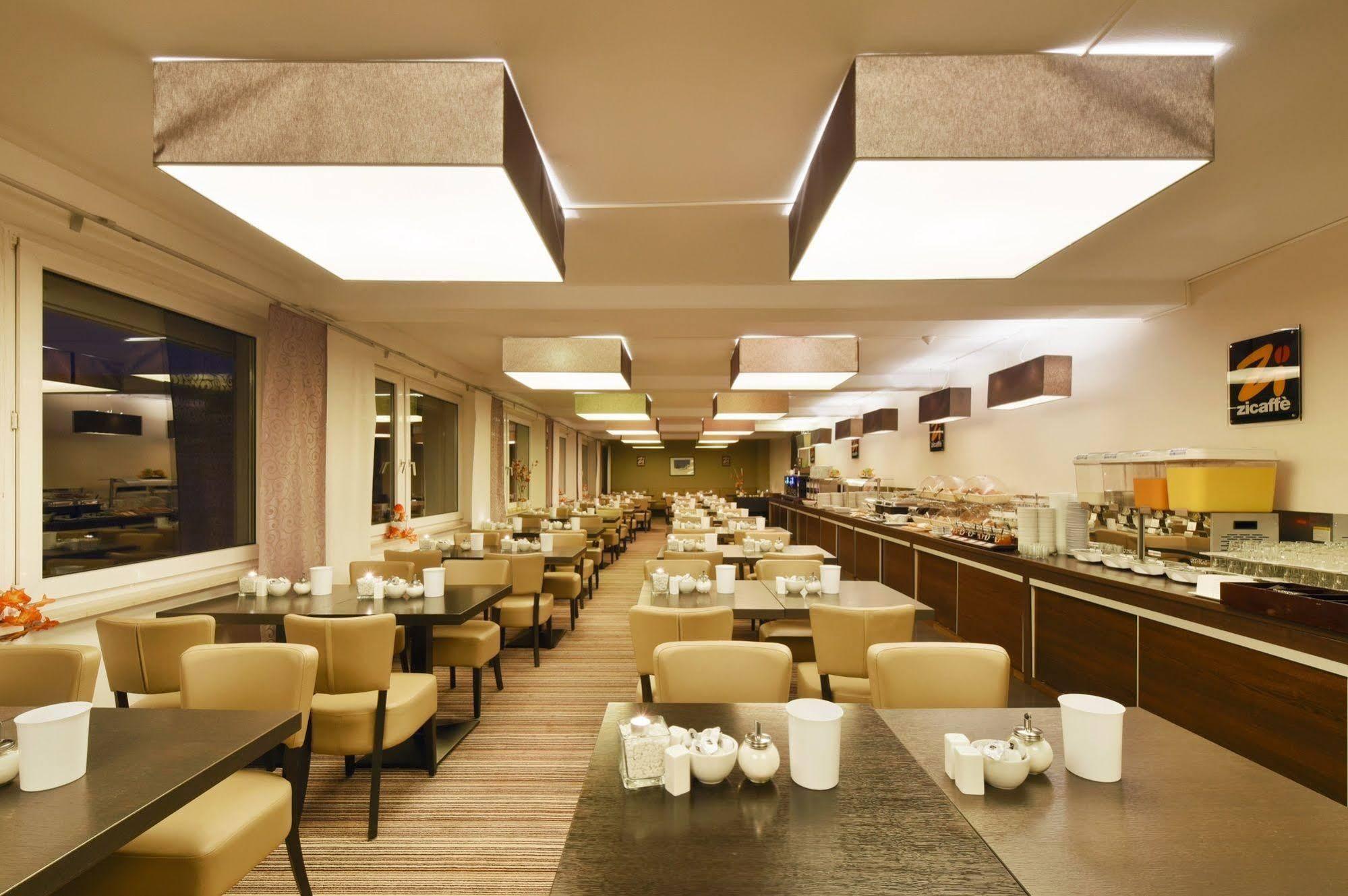 Zi Hotel Καρλσρούη Εξωτερικό φωτογραφία