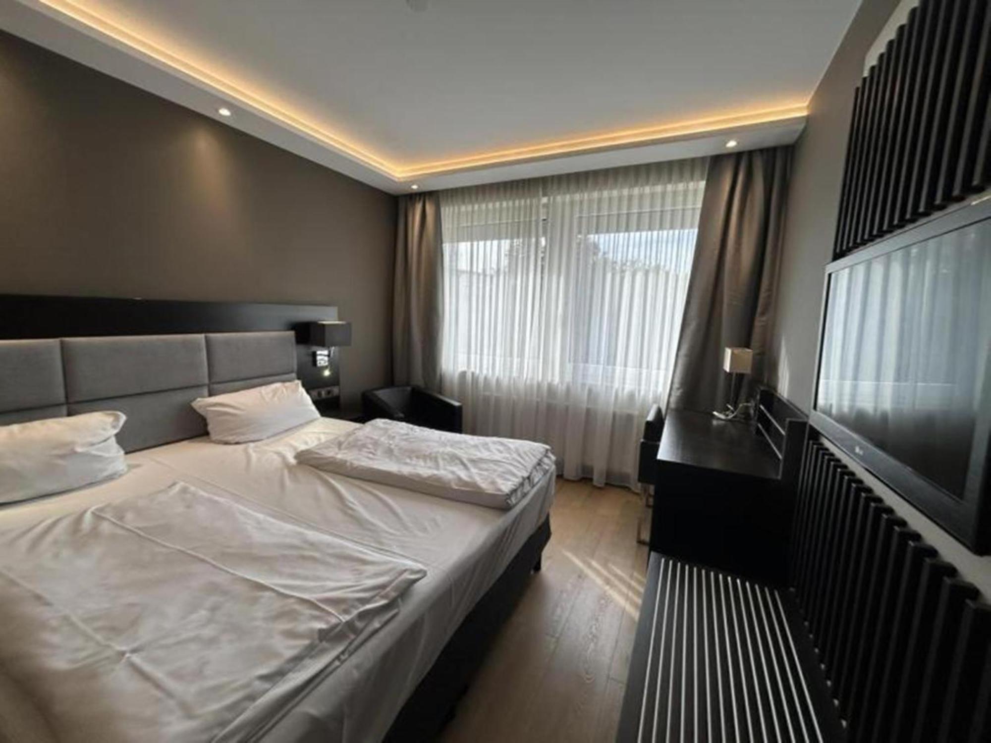 Zi Hotel Καρλσρούη Εξωτερικό φωτογραφία