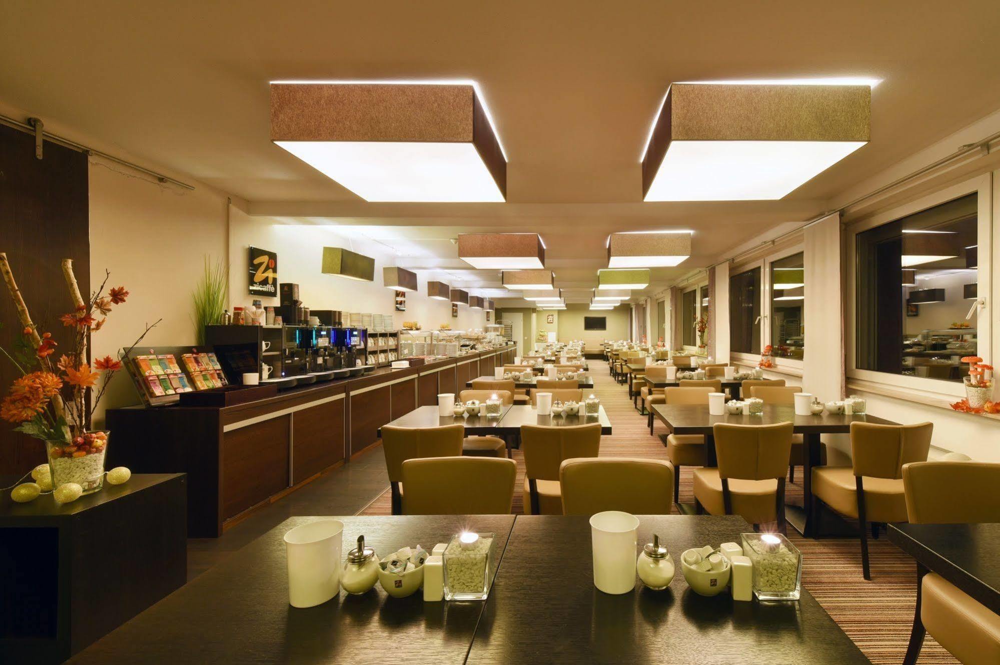 Zi Hotel Καρλσρούη Εξωτερικό φωτογραφία